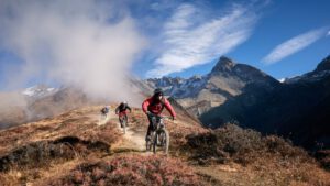 Enduro Mountain Bike Tour in Nepal